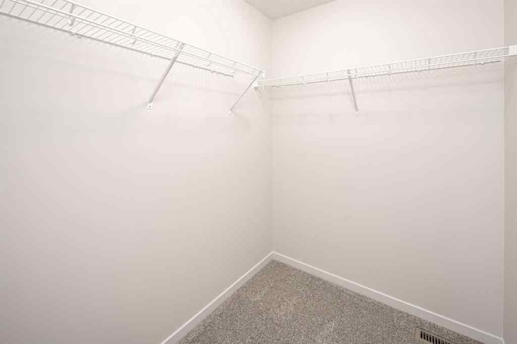 MLS® A2254650 - 8 Legacy Reach View SE in Legacy Calgary, Residential