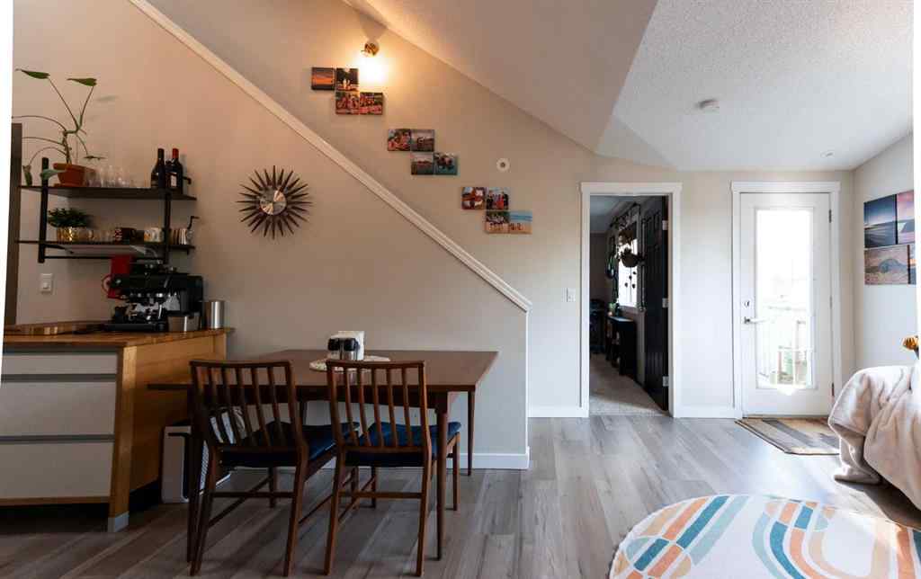 MLS® A2254651 - Unit #303 6148 Bowness Road NW in Bowness Calgary, Residential