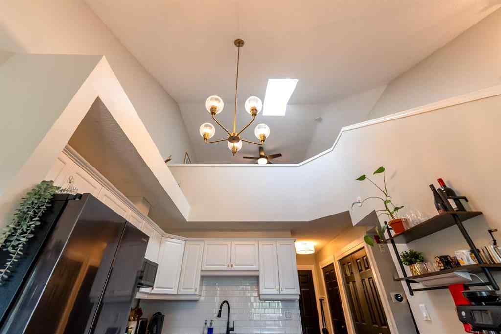 MLS® A2254651 - Unit #303 6148 Bowness Road NW in Bowness Calgary, Residential