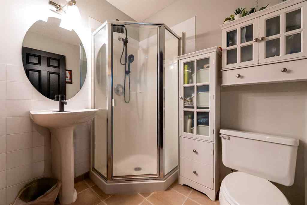 MLS® A2254651 - Unit #303 6148 Bowness Road NW in Bowness Calgary, Residential