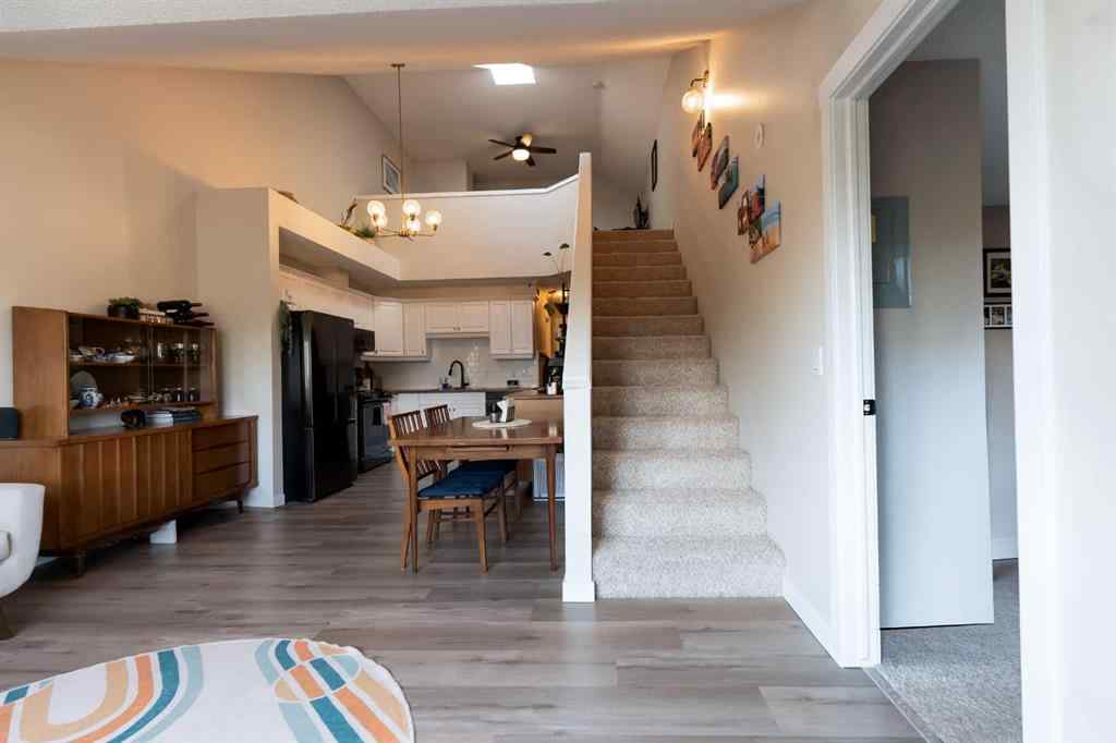 MLS® A2254651 - Unit #303 6148 Bowness Road NW in Bowness Calgary, Residential