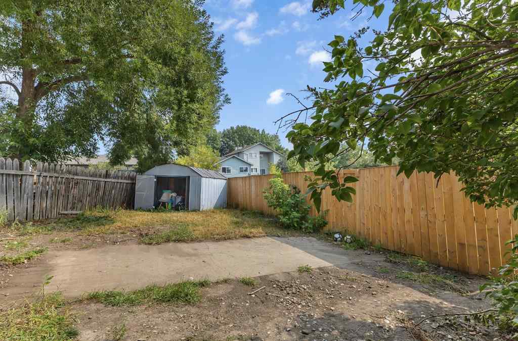 MLS® A2254653 - 187 Deerview Way SE in Deer Ridge Calgary, Residential