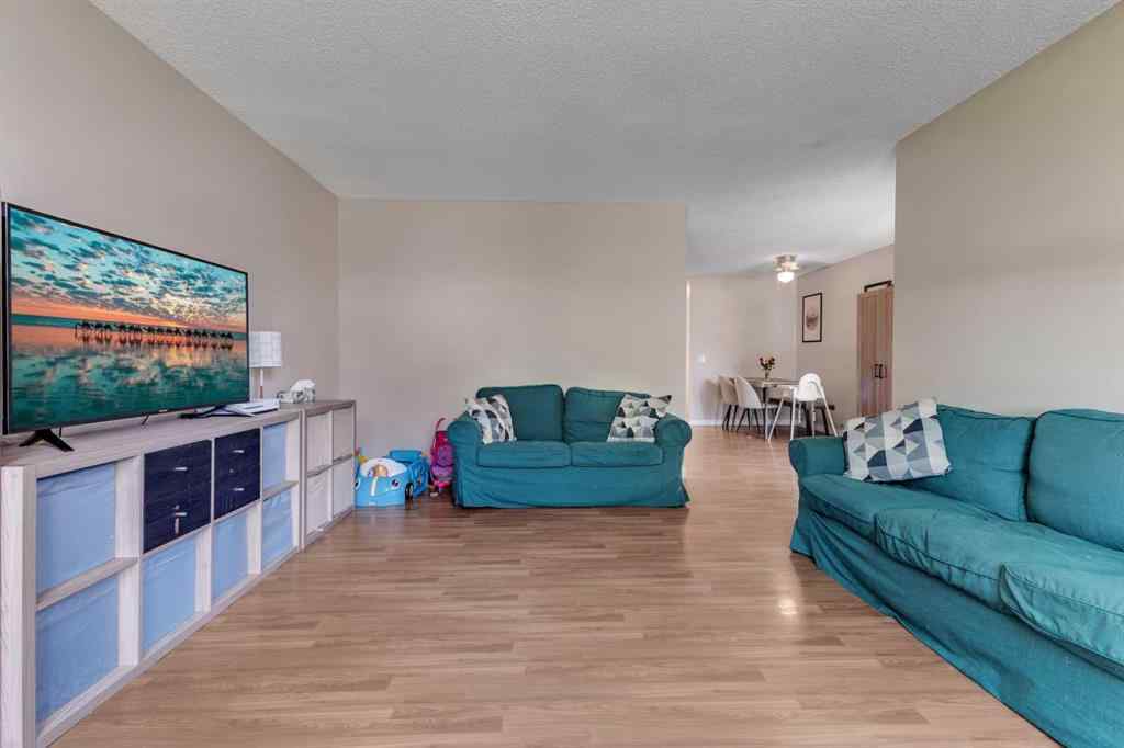 MLS® A2254653 - 187 Deerview Way SE in Deer Ridge Calgary, Residential