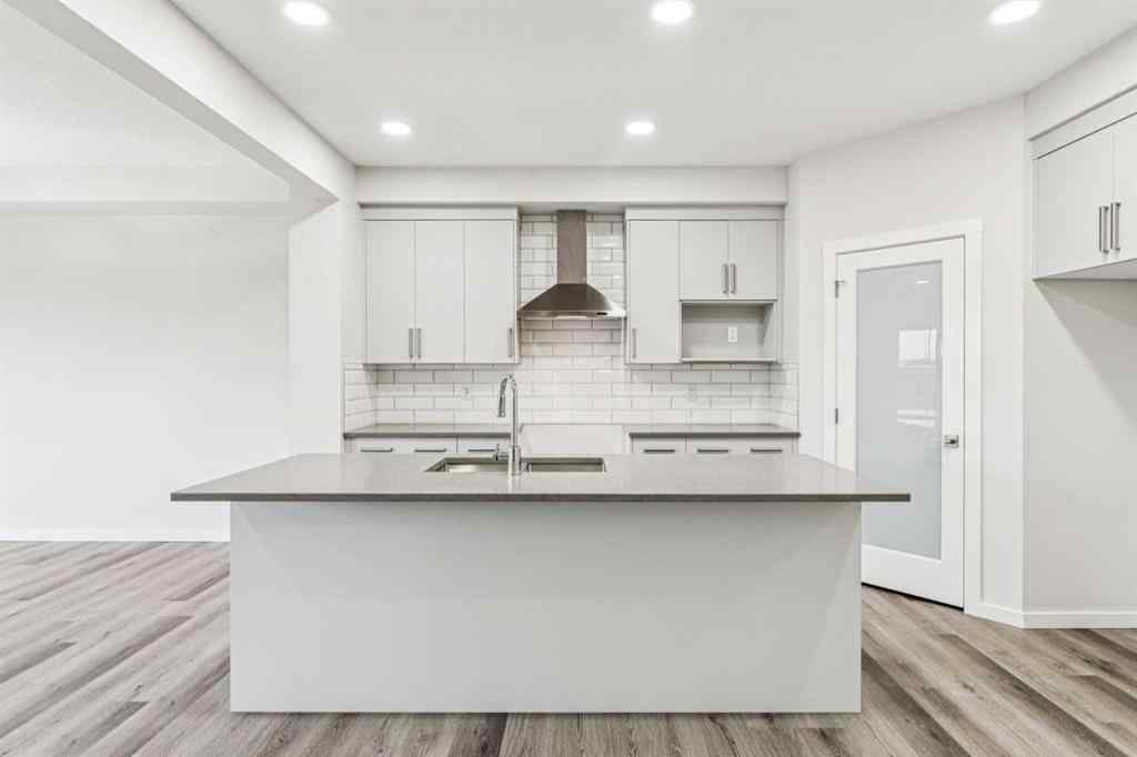MLS® A2254658 - 10 Heartwood Villas SE in Out of Area Calgary Calgary, Residential