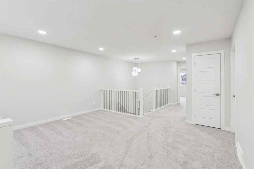 MLS® A2254658 - 10 Heartwood Villas SE in Out of Area Calgary Calgary, Residential