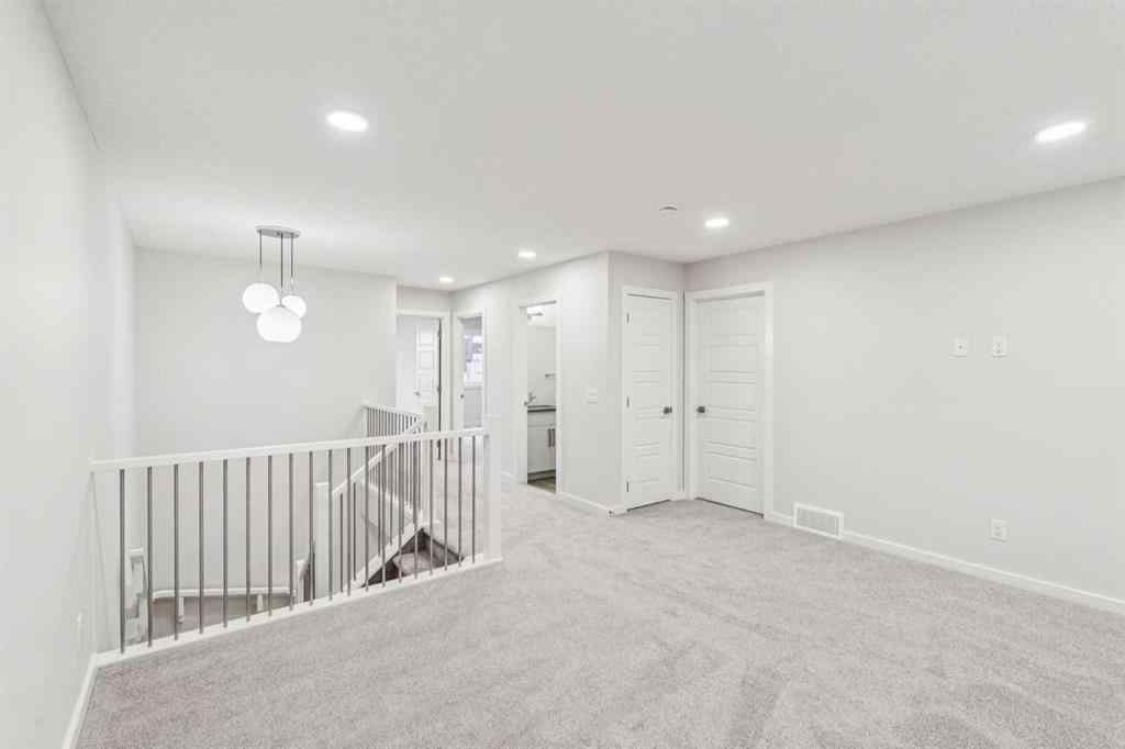 MLS® A2254658 - 10 Heartwood Villas SE in Out of Area Calgary Calgary, Residential