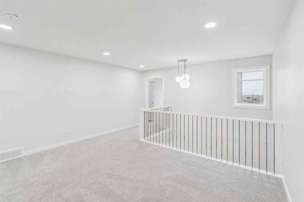 MLS® A2254658 - 10 Heartwood Villas SE in Out of Area Calgary Calgary, Residential