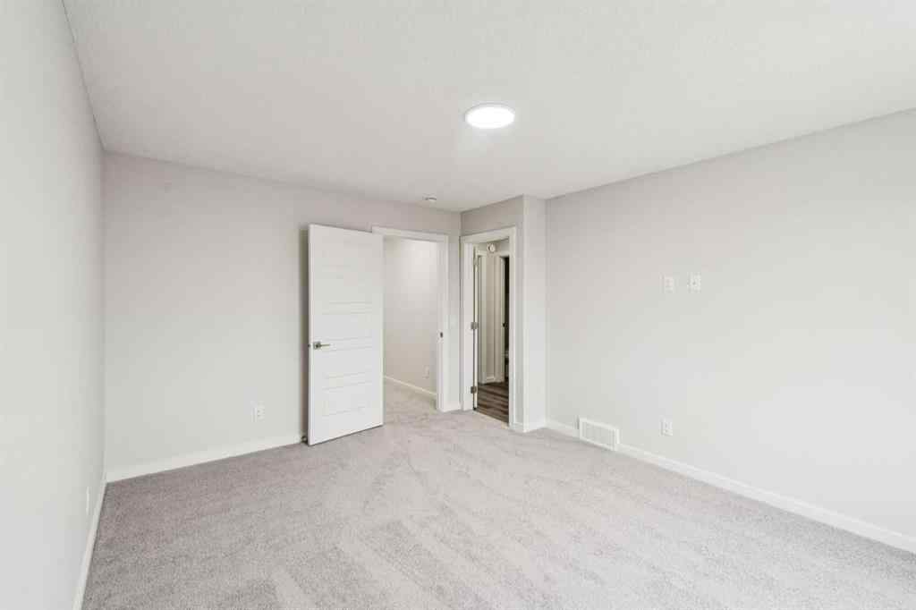 MLS® A2254658 - 10 Heartwood Villas SE in Out of Area Calgary Calgary, Residential
