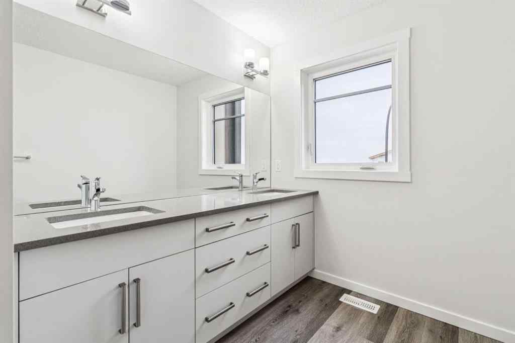 MLS® A2254658 - 10 Heartwood Villas SE in Out of Area Calgary Calgary, Residential