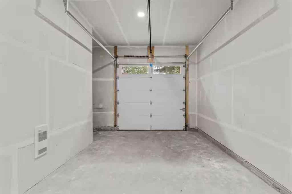 MLS® A2254660 - Unit #4 506 Bow Valley Trail  in Bow Valley Trail Canmore, Residential
