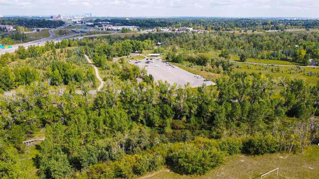 MLS® A2254664 - 33 Parkridge View SE in Parkland Calgary, Residential