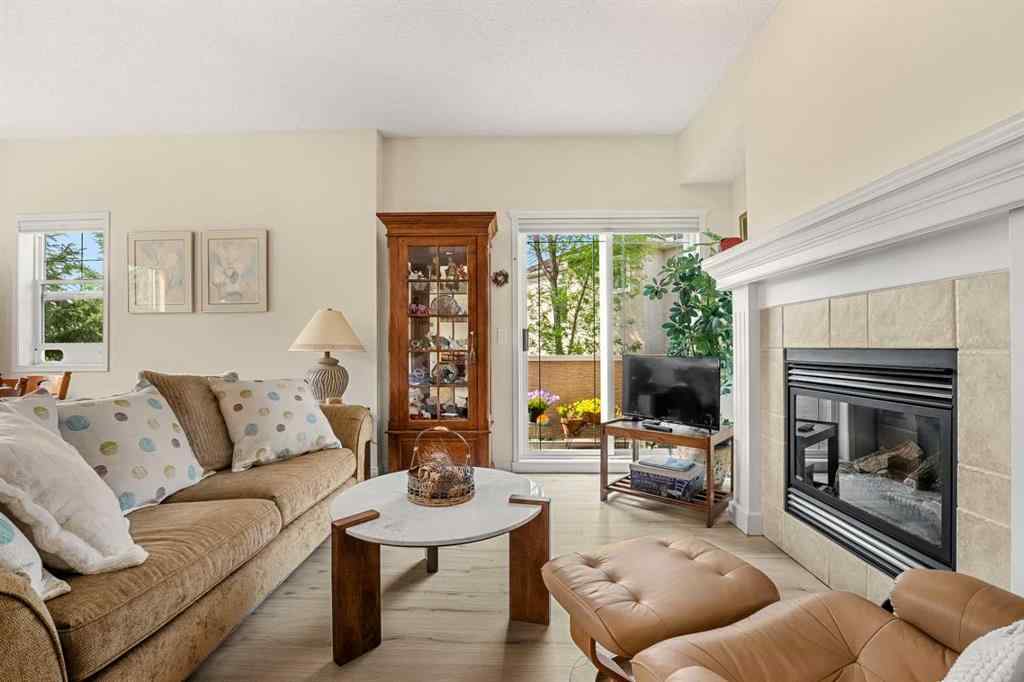MLS® A2254664 - 33 Parkridge View SE in Parkland Calgary, Residential
