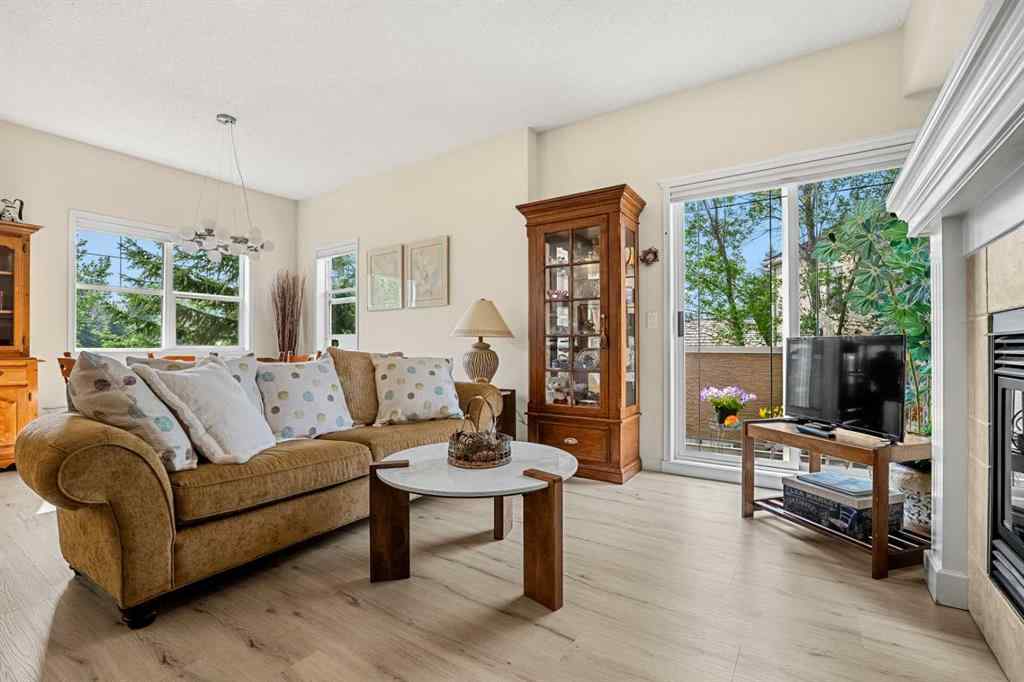 MLS® A2254664 - 33 Parkridge View SE in Parkland Calgary, Residential