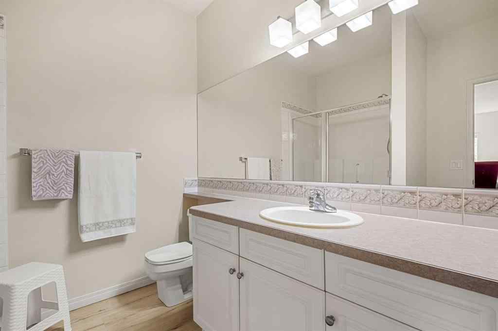 MLS® A2254664 - 33 Parkridge View SE in Parkland Calgary, Residential