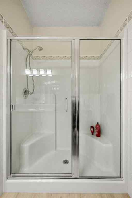 MLS® A2254664 - 33 Parkridge View SE in Parkland Calgary, Residential