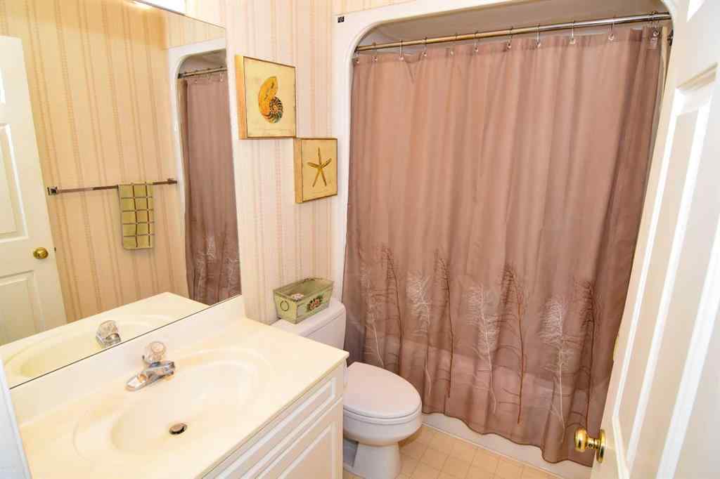 MLS® A2254665 - 14954 Mt Mckenzie Drive SE in McKenzie Lake Calgary, Residential