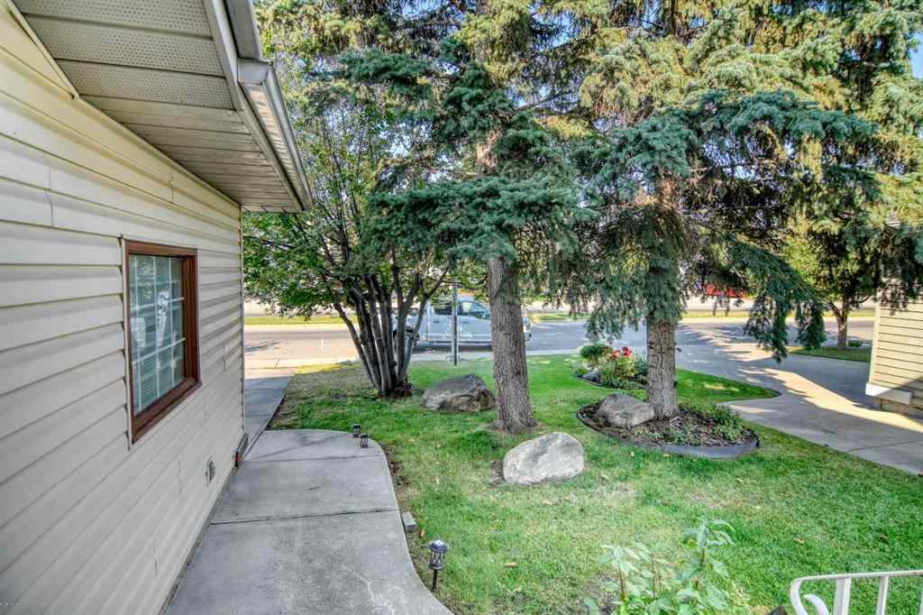 MLS® A2254665 - 14954 Mt Mckenzie Drive SE in McKenzie Lake Calgary, Residential