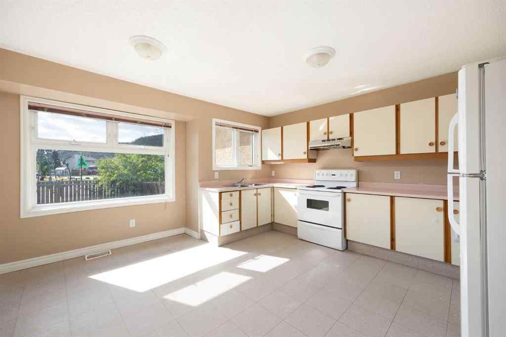 MLS® A2254666 - 103 Grayling Crescent  in Grayling Terrace Fort McMurray, Residential