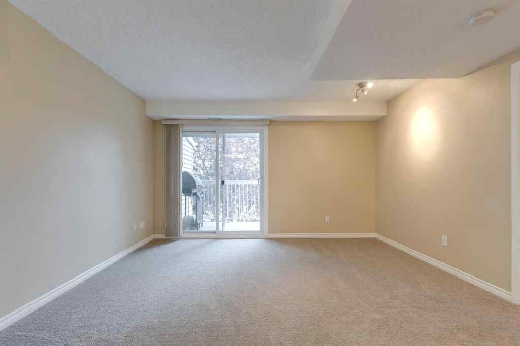 MLS® A2254669 - Unit #5 3015 51 Street SW in Glenbrook Calgary, Residential