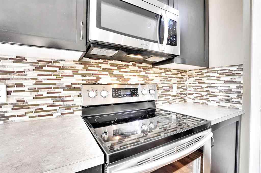 MLS® A2254670 - 157 Rainbow Falls Boulevard  in Rainbow Falls Chestermere, Residential