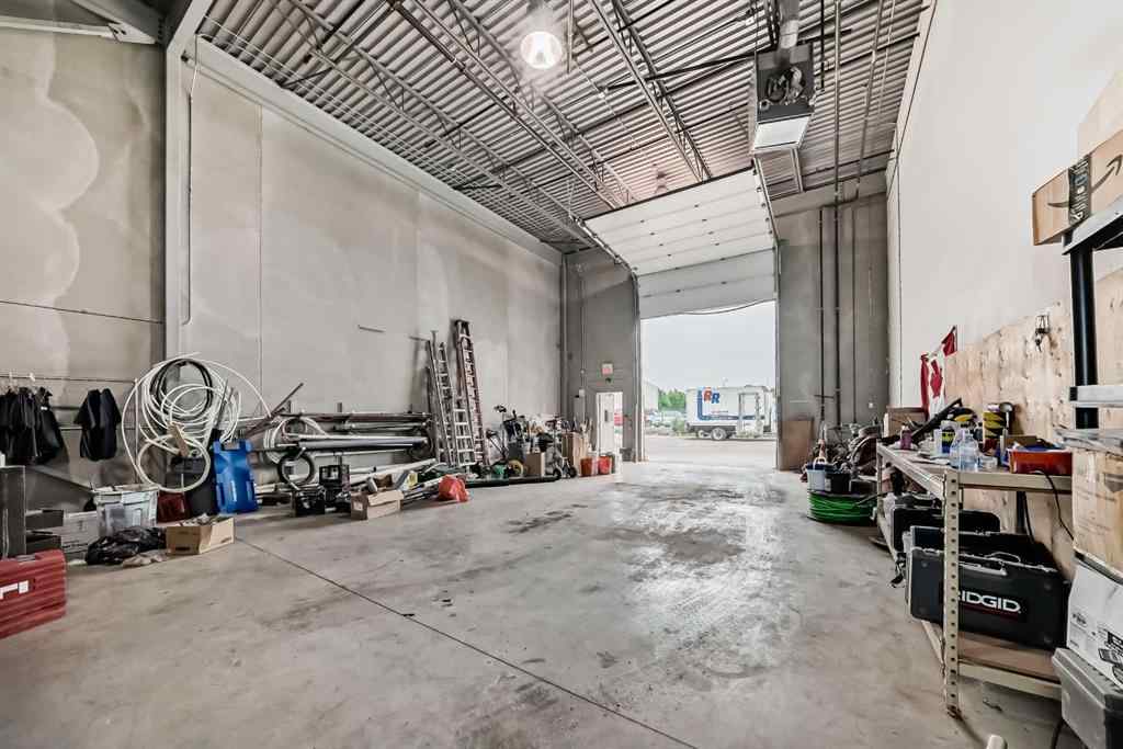 MLS® A2254671 - 2181 Pegasus Way NE in Pegasus Calgary, Commercial