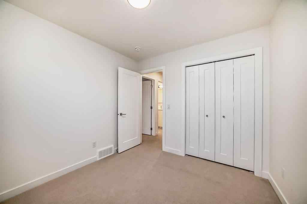 MLS® A2254673 - 674 Rangeview Street SE in Rangeview Calgary, Residential