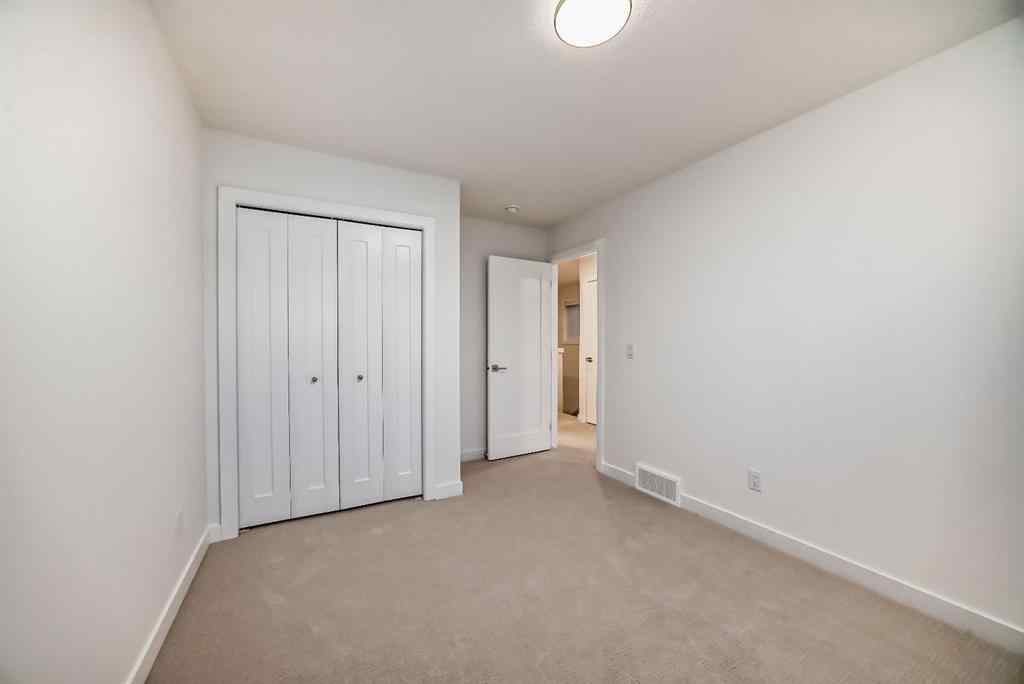 MLS® A2254673 - 674 Rangeview Street SE in Rangeview Calgary, Residential