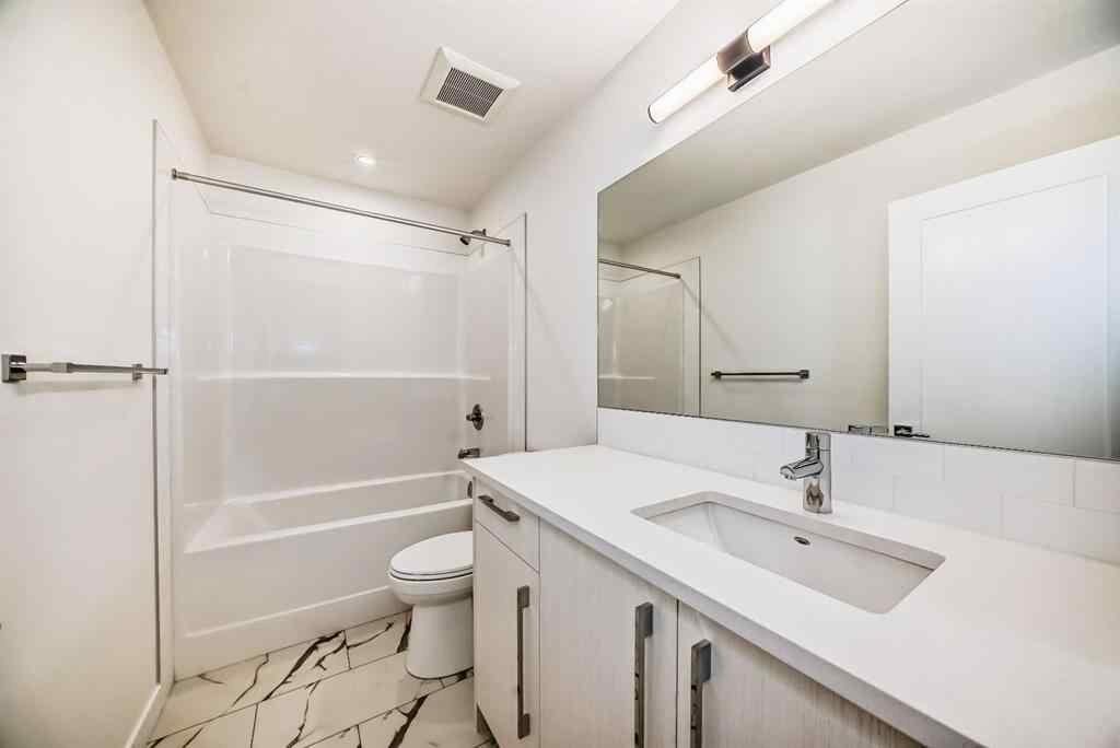 MLS® A2254673 - 674 Rangeview Street SE in Rangeview Calgary, Residential
