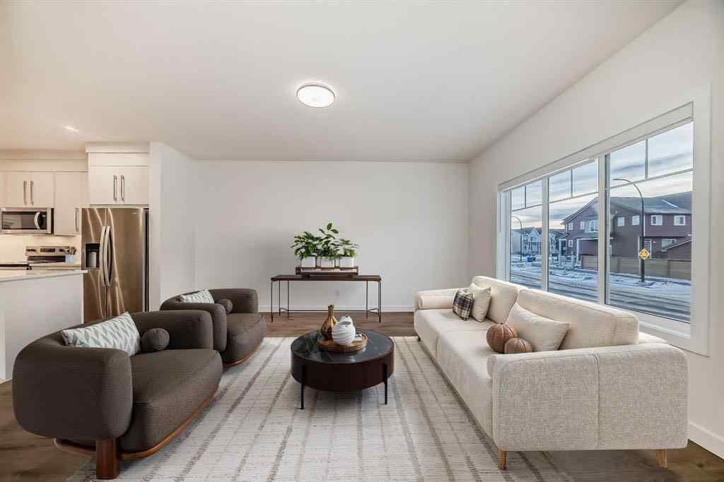 MLS® A2254673 - 674 Rangeview Street SE in Rangeview Calgary, Residential