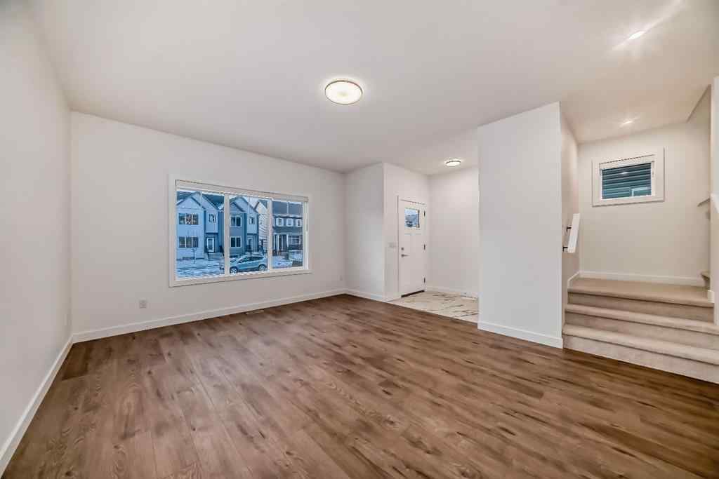 MLS® A2254673 - 674 Rangeview Street SE in Rangeview Calgary, Residential