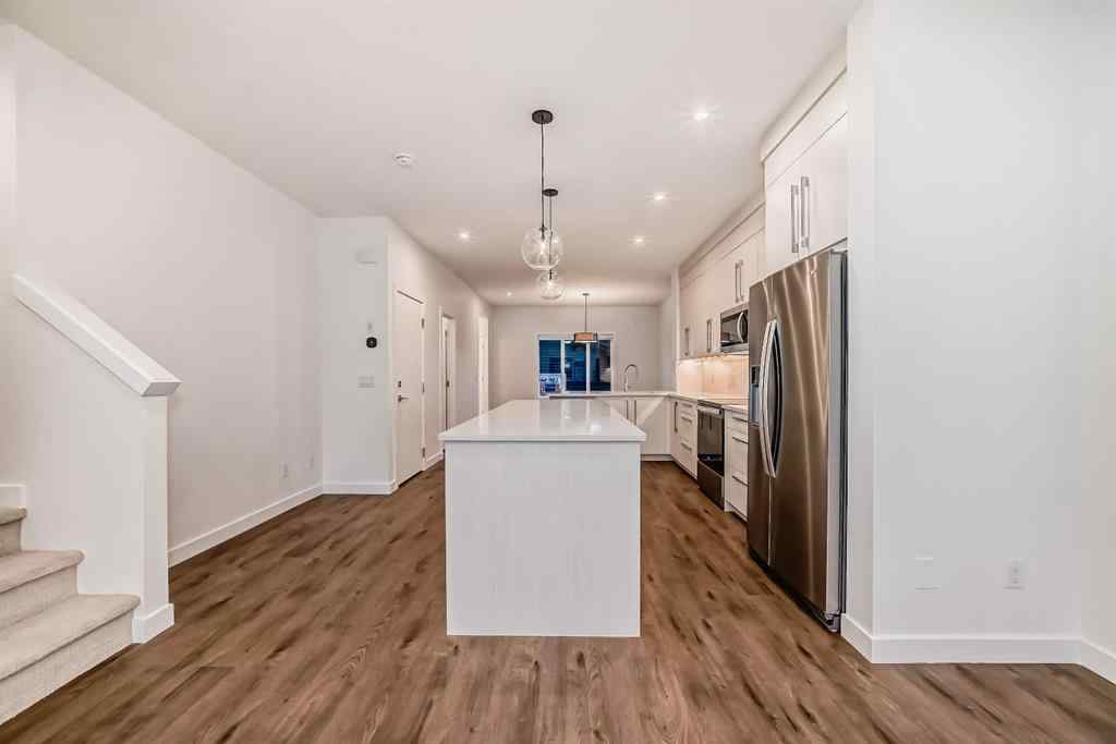 MLS® A2254673 - 674 Rangeview Street SE in Rangeview Calgary, Residential