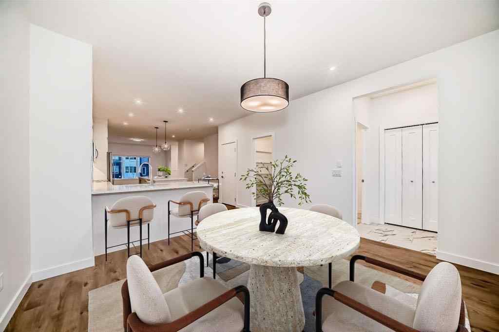 MLS® A2254673 - 674 Rangeview Street SE in Rangeview Calgary, Residential