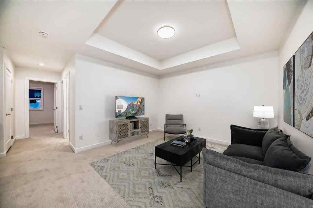 MLS® A2254673 - 674 Rangeview Street SE in Rangeview Calgary, Residential