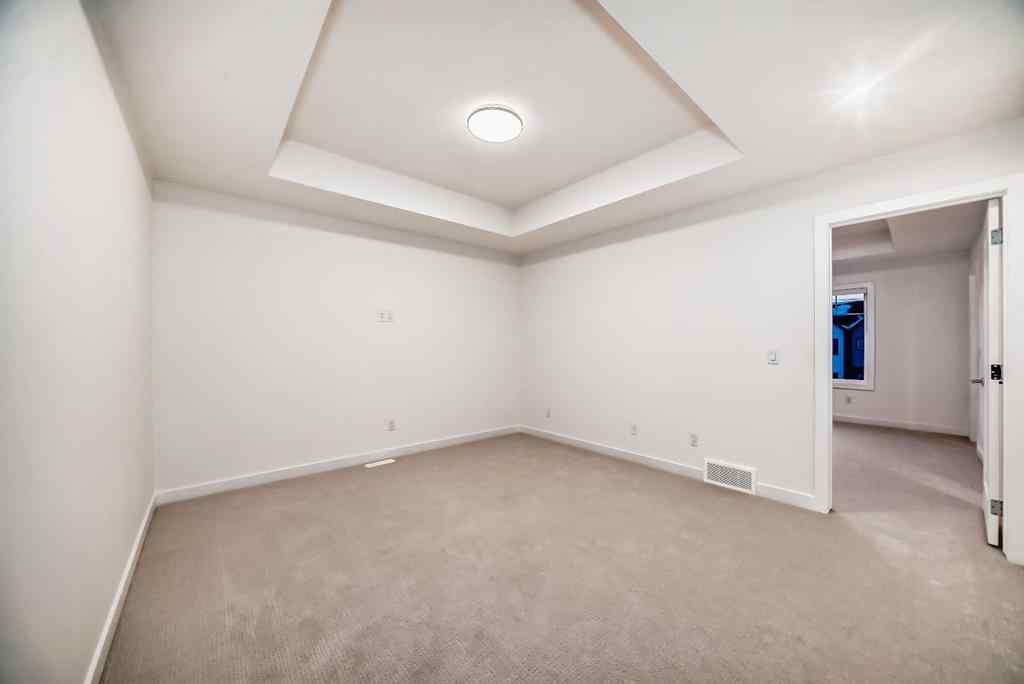 MLS® A2254673 - 674 Rangeview Street SE in Rangeview Calgary, Residential