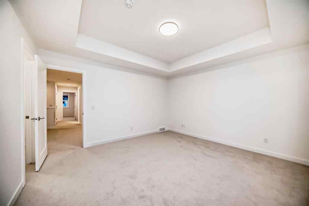 MLS® A2254673 - 674 Rangeview Street SE in Rangeview Calgary, Residential