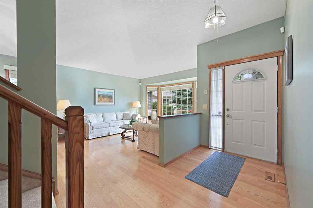 MLS® A2254677 - 127 Douglasbank Court SE in Douglasdale/Glen Calgary, Residential