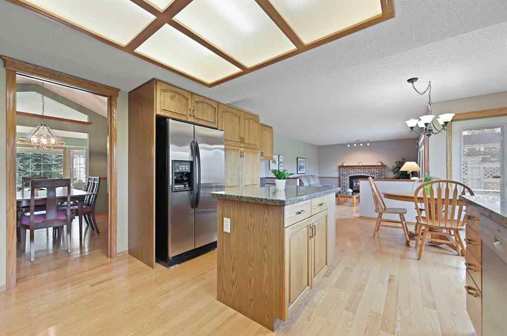 MLS® A2254677 - 127 Douglasbank Court SE in Douglasdale/Glen Calgary, Residential