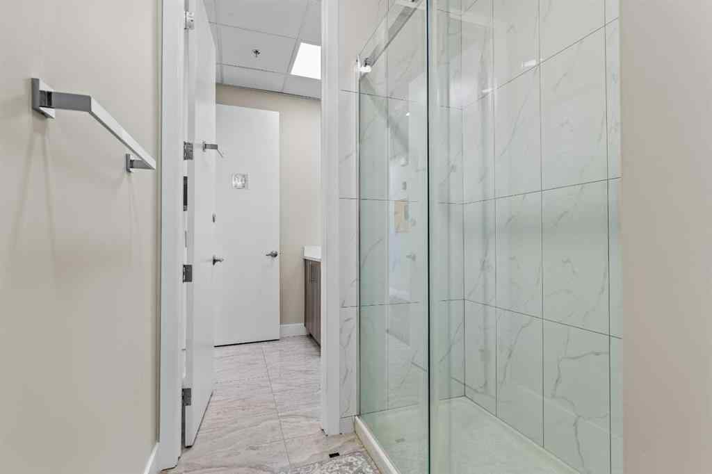 MLS® A2254678 - Unit #2102 3730 108 Avenue NE in Stoney 3 Calgary, Commercial