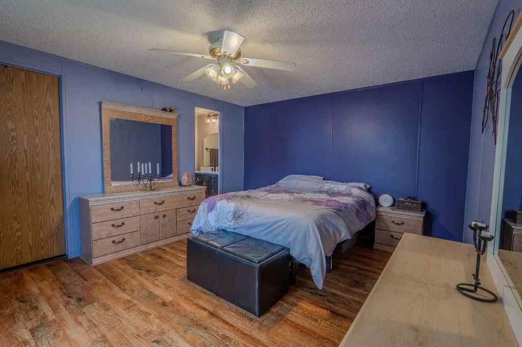 MLS® A2254681 - 122 Couture Lane  in Timberlea Fort McMurray, Residential