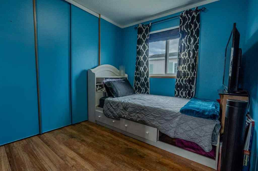 MLS® A2254681 - 122 Couture Lane  in Timberlea Fort McMurray, Residential