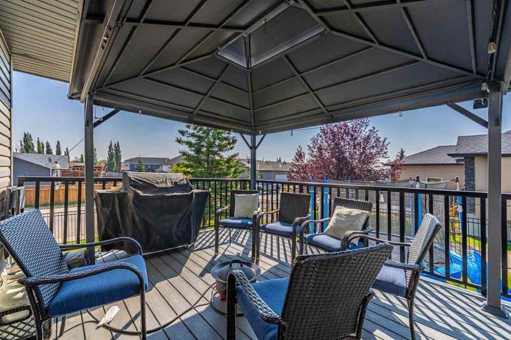 MLS® A2254682 - 1015 Carriage Lane Drive  in NONE Carstairs, Residential