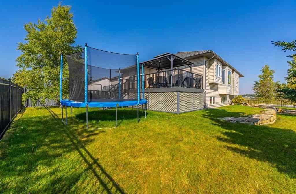 MLS® A2254682 - 1015 Carriage Lane Drive  in NONE Carstairs, Residential