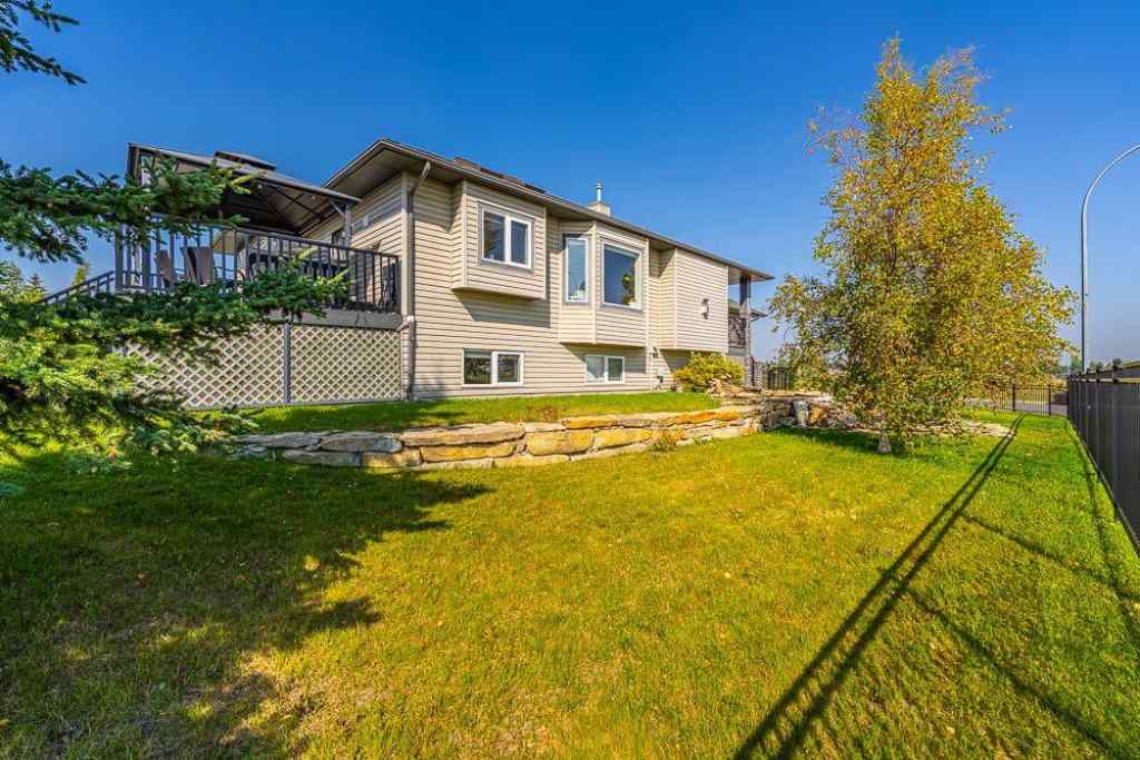 MLS® A2254682 - 1015 Carriage Lane Drive  in NONE Carstairs, Residential