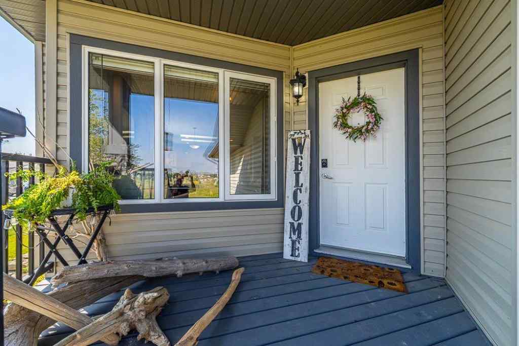 MLS® A2254682 - 1015 Carriage Lane Drive  in NONE Carstairs, Residential