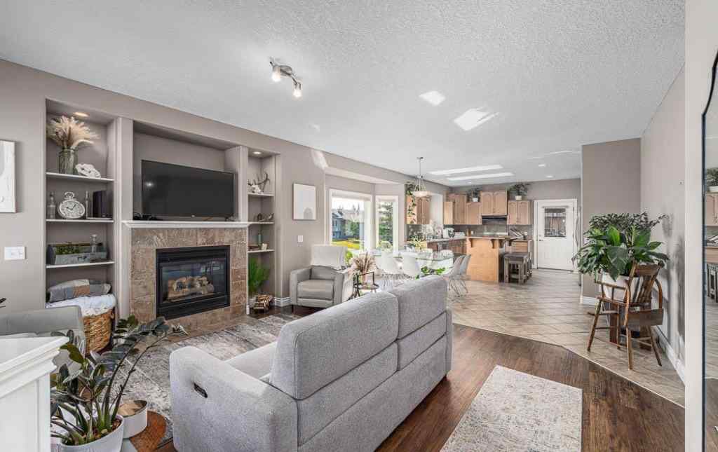 MLS® A2254682 - 1015 Carriage Lane Drive  in NONE Carstairs, Residential