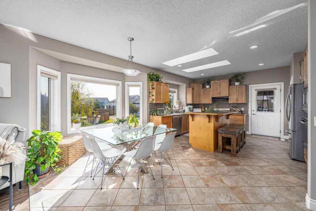 MLS® A2254682 - 1015 Carriage Lane Drive  in NONE Carstairs, Residential