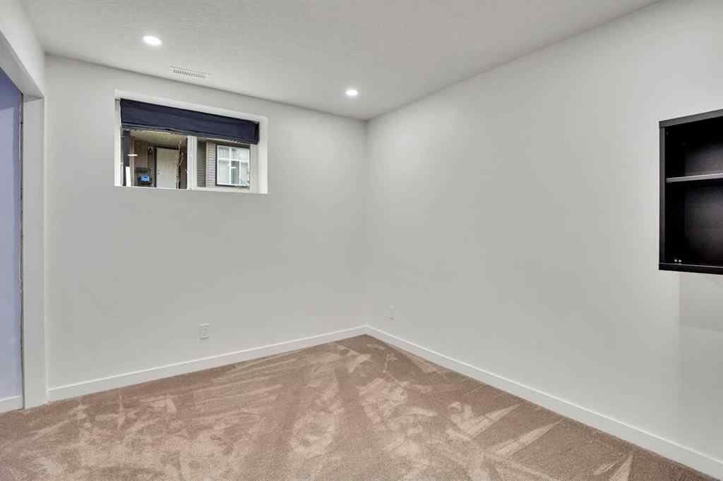 MLS® A2254685 - 323 Sandford Place NW in NONE Langdon, Residential