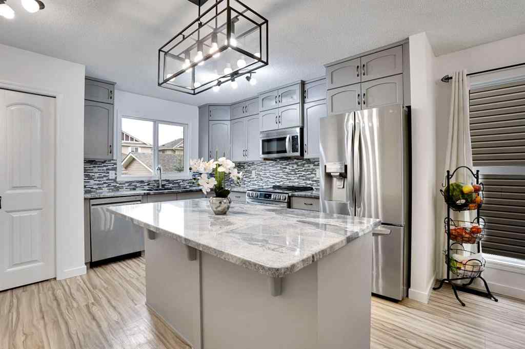 MLS® A2254685 - 323 Sandford Place NW in NONE Langdon, Residential