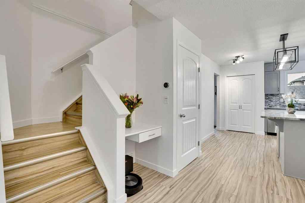 MLS® A2254685 - 323 Sandford Place NW in NONE Langdon, Residential