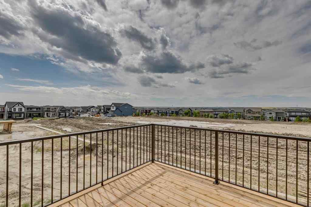 MLS® A2254686 - 739 Langley Terrace SE in Lanark Airdrie, Residential